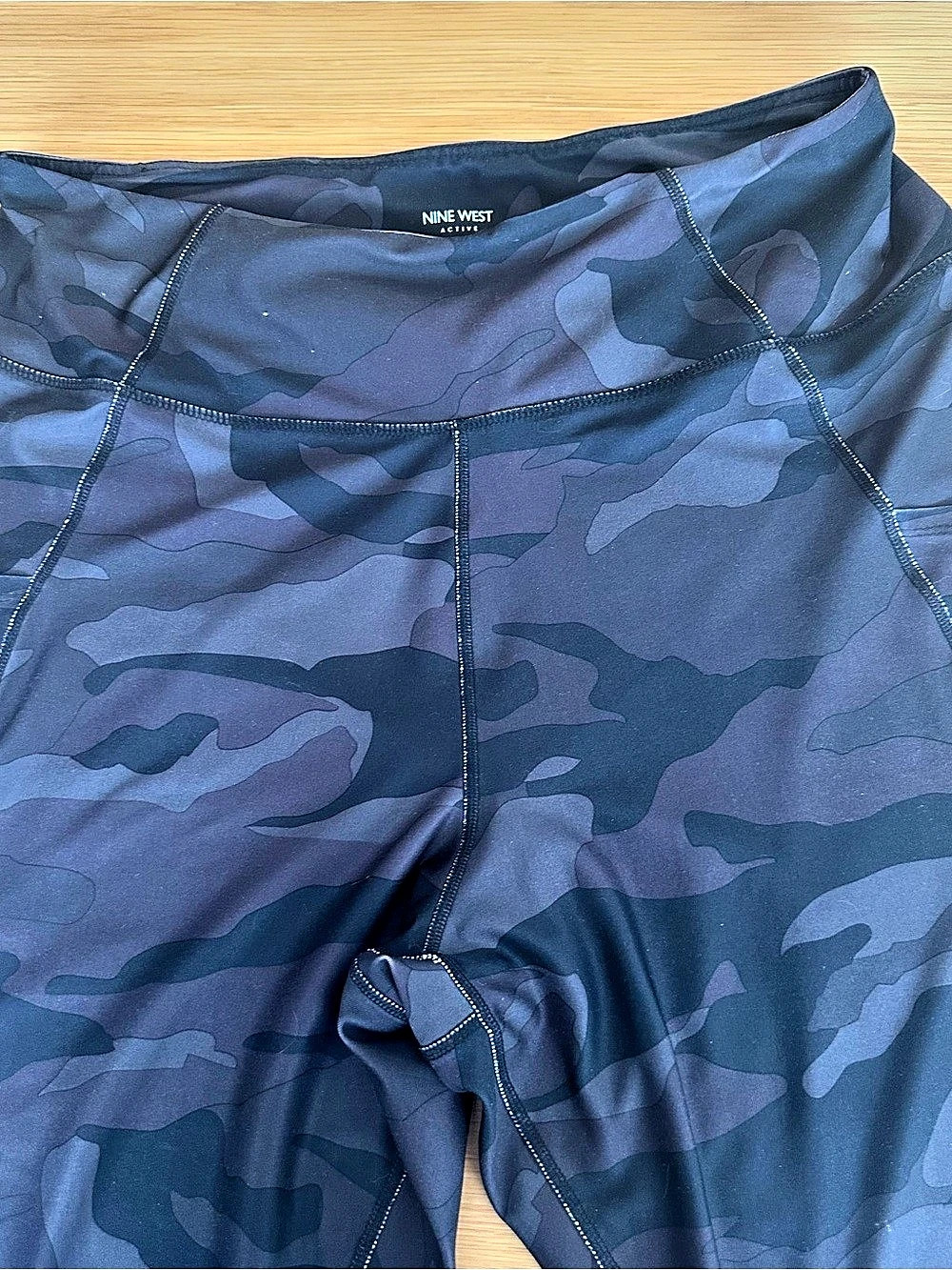 Nine West Active Camo Leggings Camo Leggings  Size 2X Like New - Picture 2 of 11